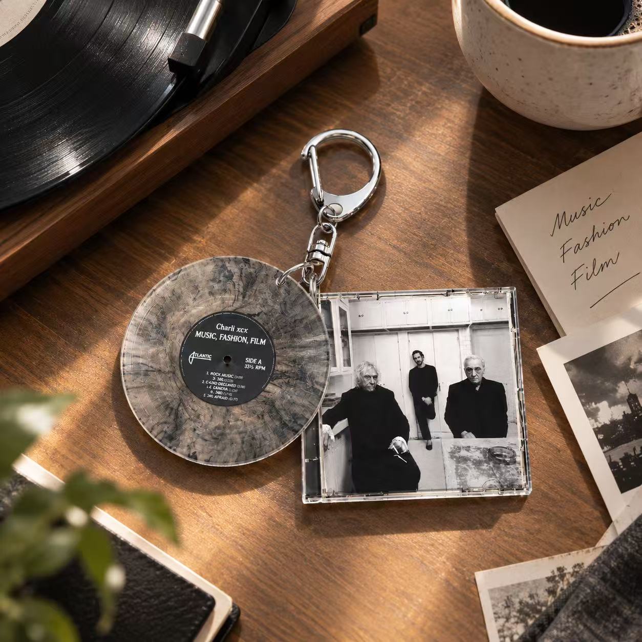 Portachiavi C-Charli Xcx, musi - Phone Accessories Charms recensione e prezzo