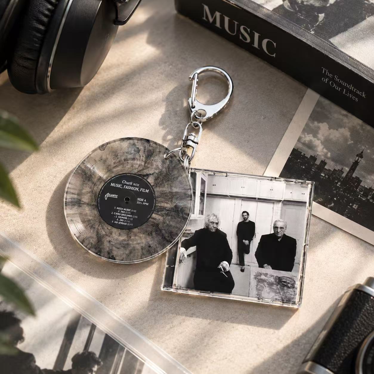 Portachiavi C-Charli Xcx, musi - Phone Accessories Charms recensione e prezzo